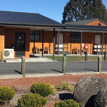 Waiouru Welcome Inn Экстерьер фото